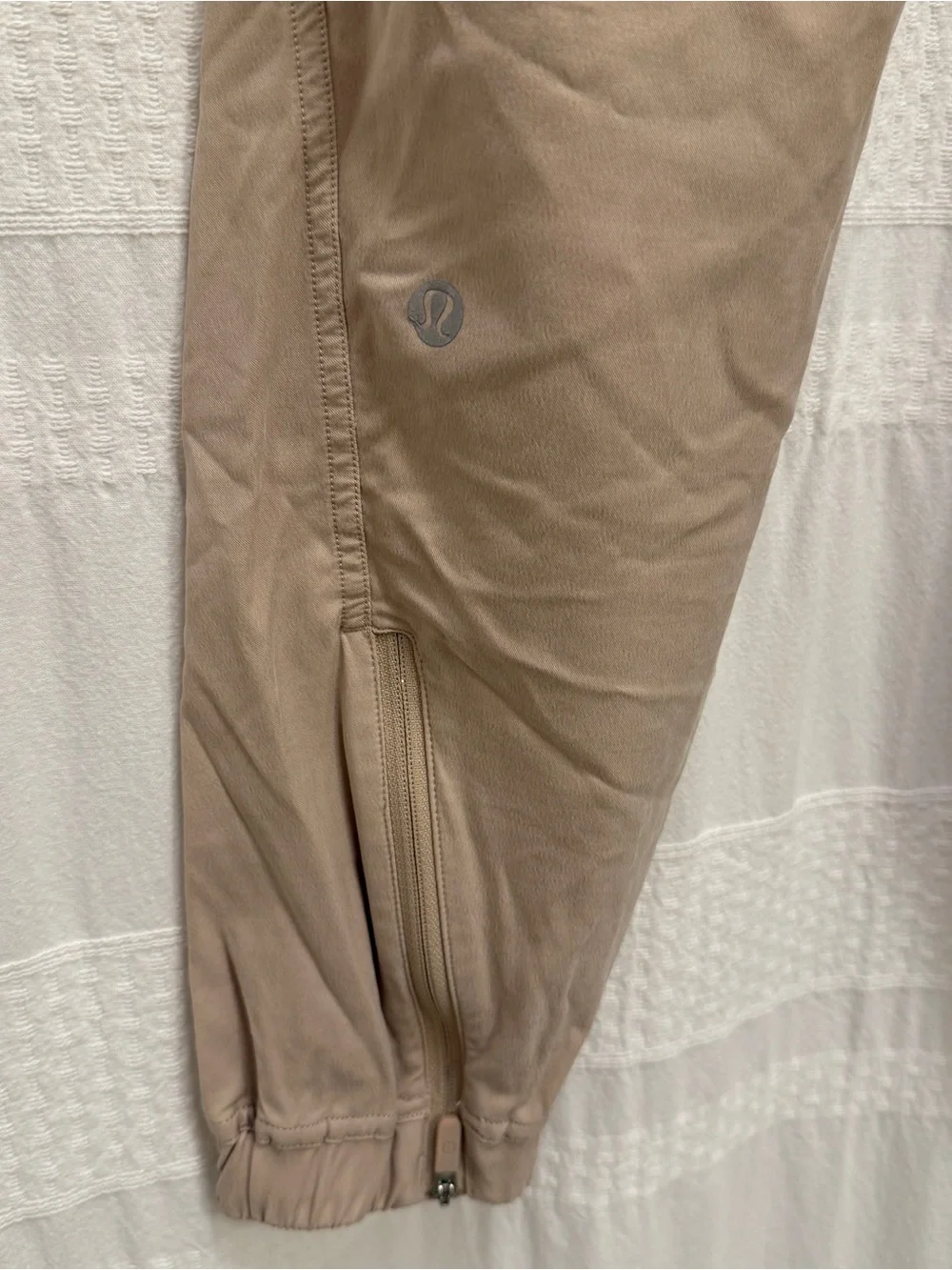 Lululemon Adapted State Training Jogger Cafe Au Lait Tan Women’s 4 Pockets